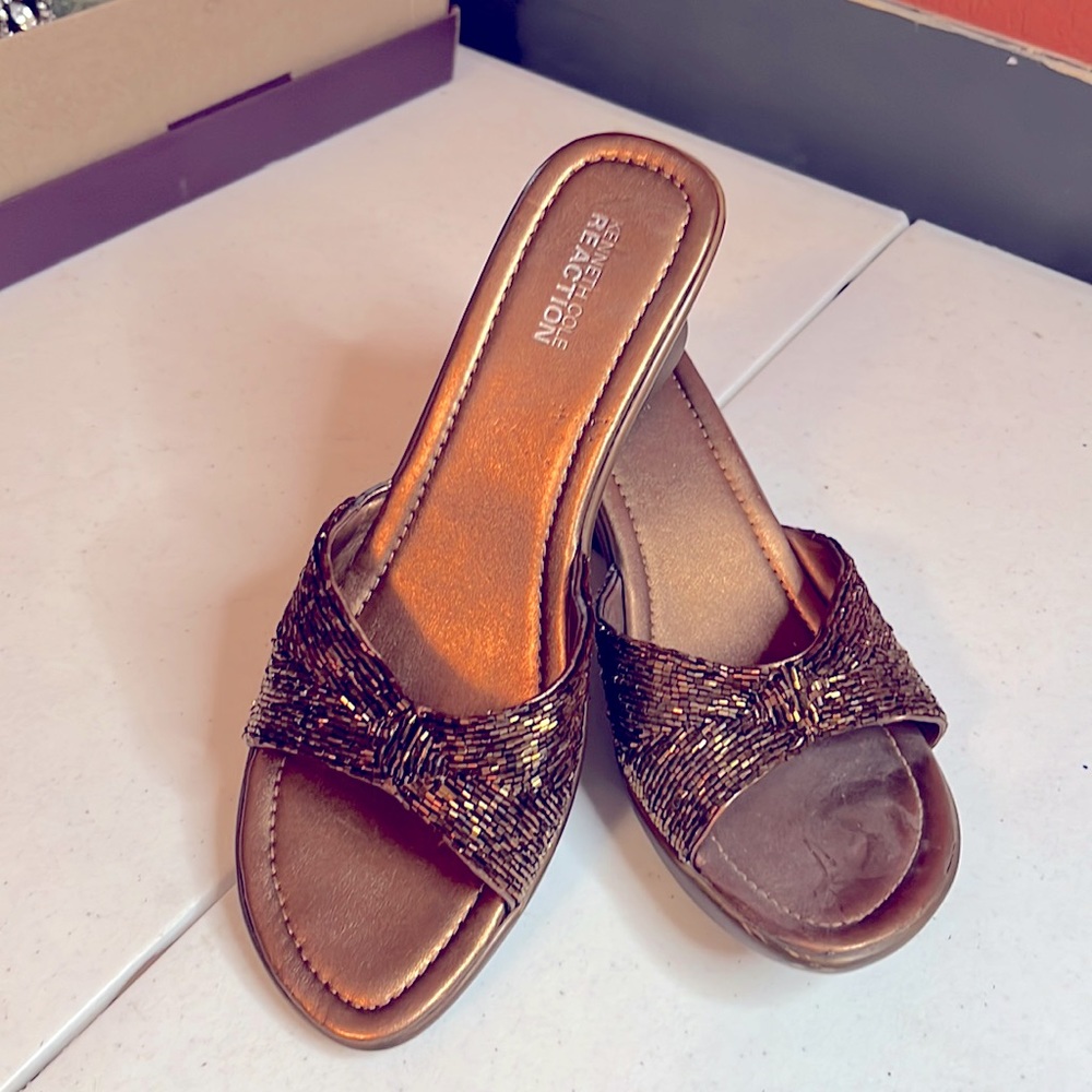 Kenneth Cole Reaction Brown Wedges